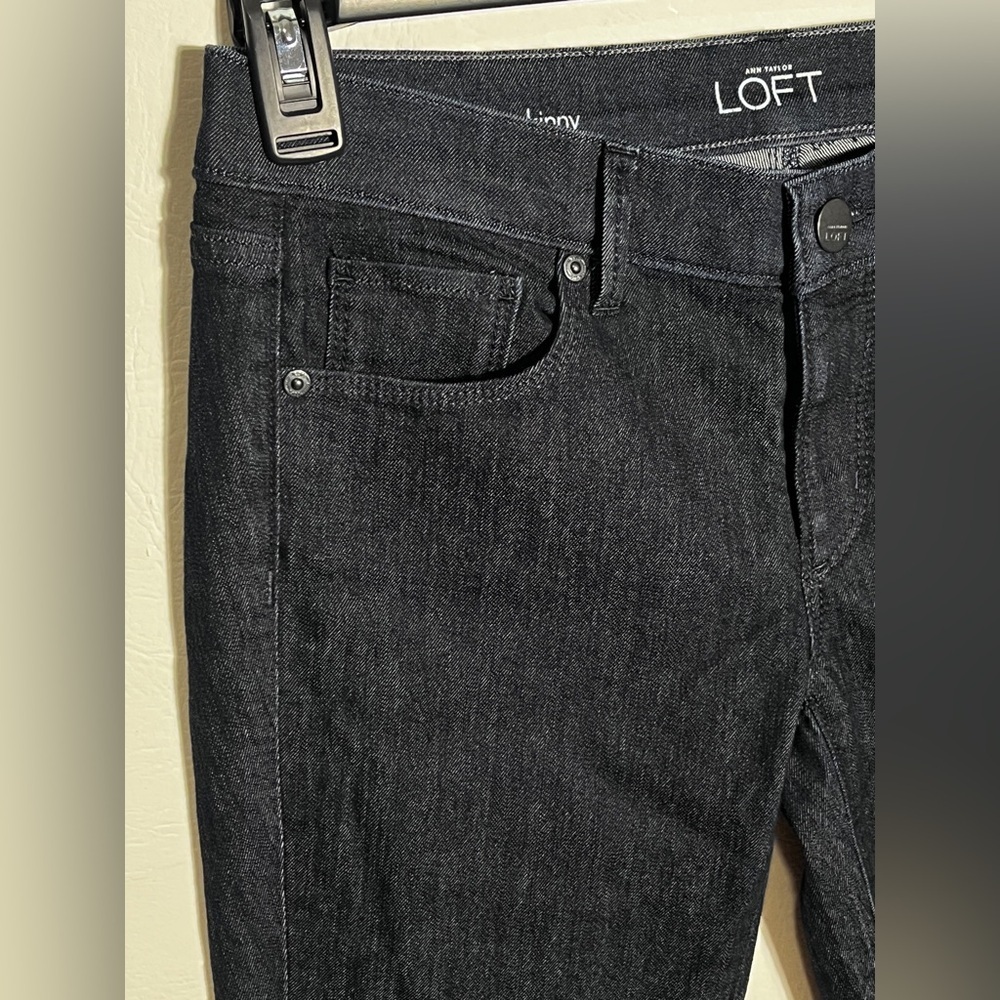 LOFT Dark Blue Modern Skinny Jeans sz 28 / 6 NWT - Picture 3 of 11